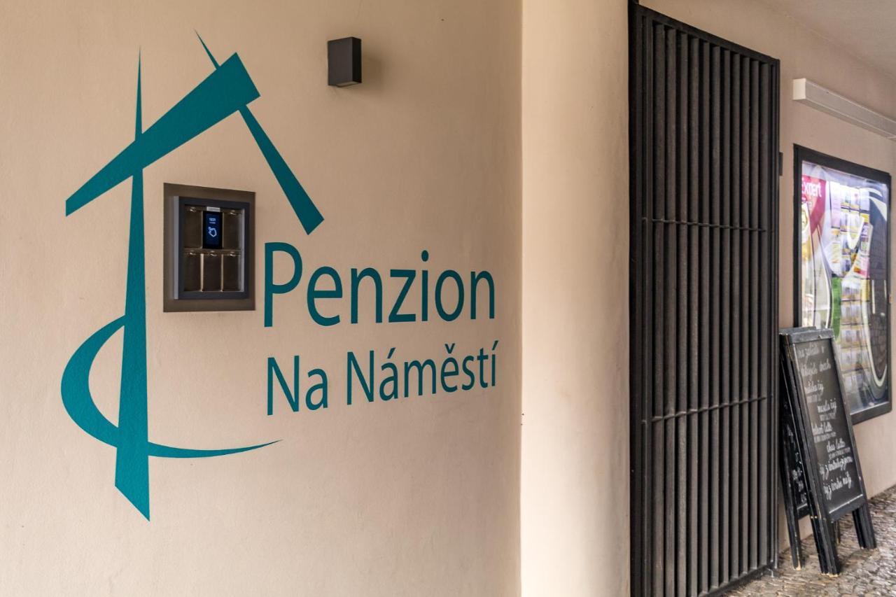 Penzion Na Namesti Dvůr Králové nad Labem Extérieur photo